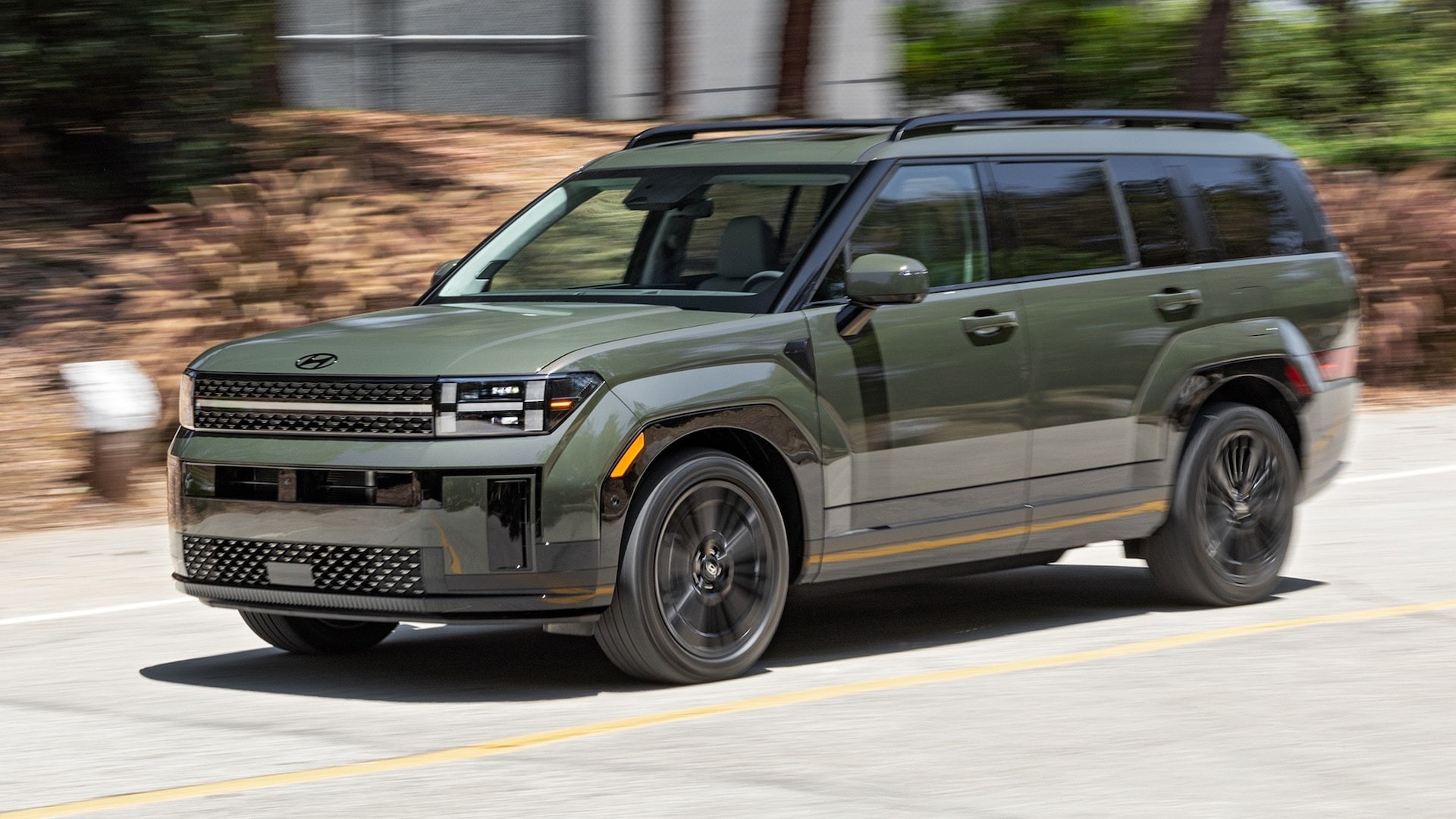 Ba mẫu SUV đáng chú ý trong tầm giá khoảng 1,5 tỷ đồng.