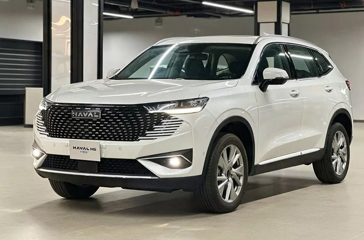 Haval H6 được đại lý ưu đãi mạnh tay, mức giảm vượt 400 triệu đồng.