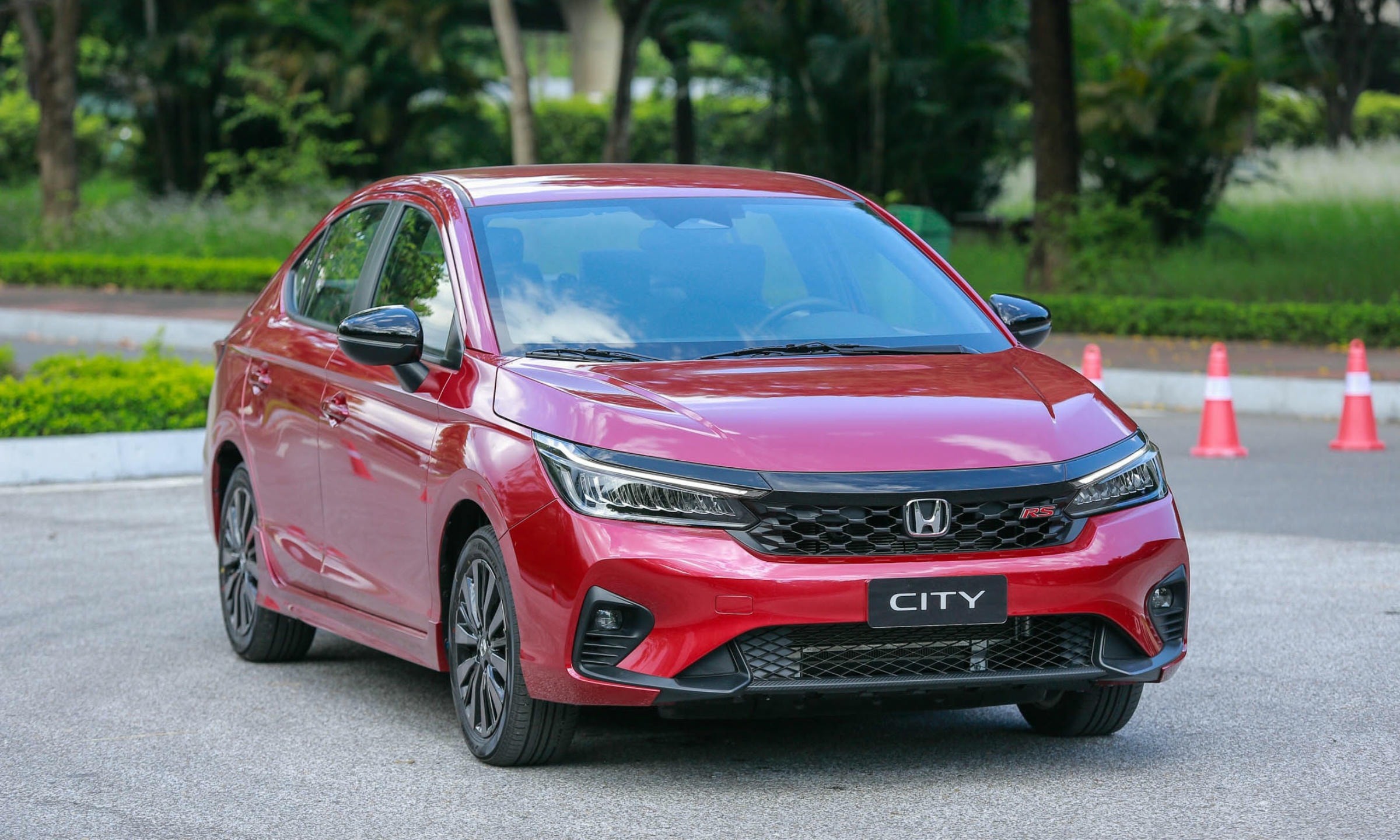 https://at1cdn.click.vn/upload//4-2025/images/2025-10-06/honda-city-1759759054-126-width2400height1440.jpg