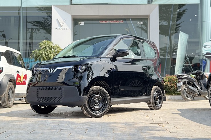 Hình ảnh thực tế của VinFast Minio Green tại đại lý, mẫu xe có giá bán 269 triệu đồng.