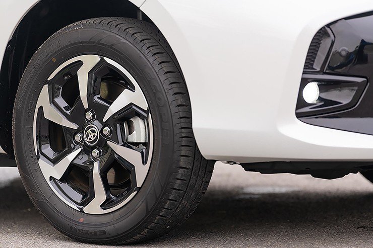 https://at1cdn.click.vn/upload/2-2025/images/2025-04-21/vios5-1745234484-331-width740height493.jpg