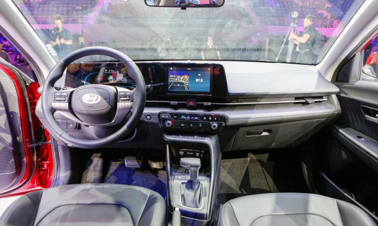 https://at1cdn.click.vn/upload/4-2026/images/2026-10-20/hyundai-accent-2-1792460488-570-width740height444.jpg
